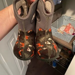 Baby Bogs size 4